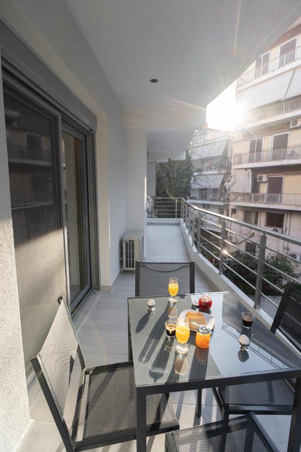 Petit Palace Trikala Exterior foto